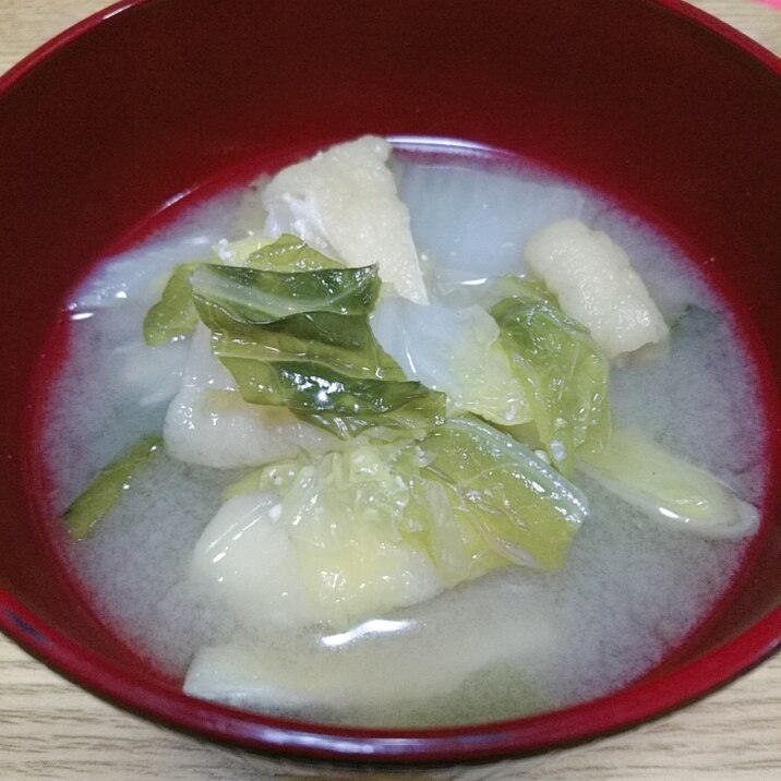 白菜と油揚げのおみそ汁